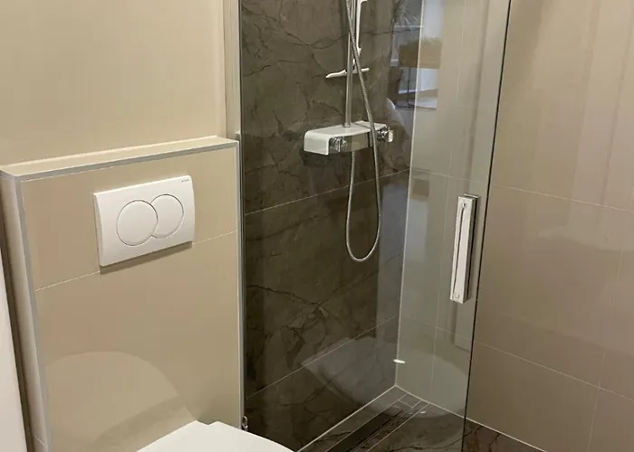 Glambyaj With Free Parking And Netflix Апартаменты *