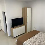 Apartament Glambyaj With Free Parking And Netflix *